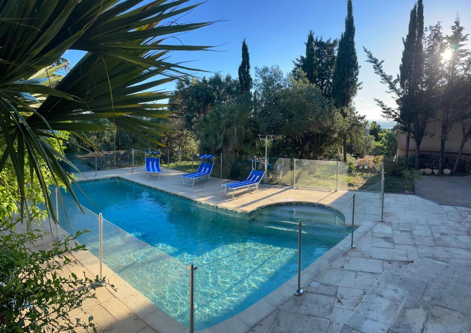 Atlantide - Somptueuse Villa Classee 4 Etoiles - Saint-Clair - Vue Exceptionnelle - Piscine سُت المظهر الخارجي الصورة