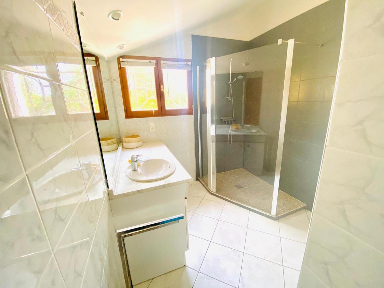 Atlantide - Somptueuse Villa Classee 4 Etoiles - Saint-Clair - Vue Exceptionnelle - Piscine سُت المظهر الخارجي الصورة
